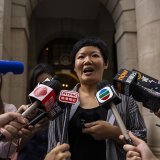 "Heureuse, je ne trouve pas d'autre mot pour décrire mon état d'esprit en ce moment", a déclaré la journaliste Bao Choy à l'issue de la décision.